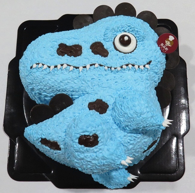 藍暴龍蛋糕